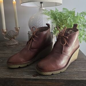 Clarks Clarkford Heeled Wedge Chukka Ankle Boot Brown/Dark Tan Leather Size 10